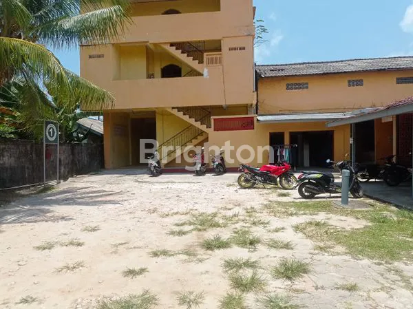 image WISMA 32 KAMAR PINGGIR JALAN RAYA MANGGAR BALIKPAPAN KAL-TIM  (4)