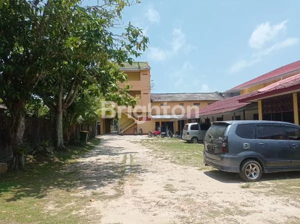 image WISMA 32 KAMAR PINGGIR JALAN RAYA MANGGAR BALIKPAPAN KAL-TIM  (8)