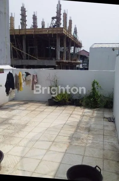 image RUKO JELAMBAR 3LANTAI COCOK USAHA, JAKARTA BARAT  (5)