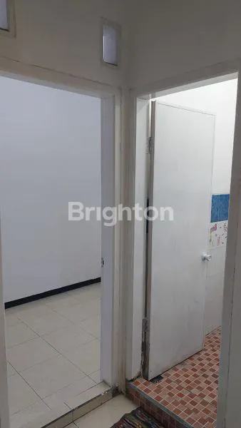 image DIJUAL RUMAH 2 LANTAI DI RUNGKUT  (6)