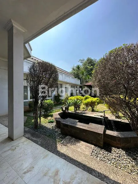 image MODERN TROPICAL VILLA SEKTOR 3 BINTARO (2)