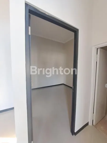 image RUMAH 1LANTAI LEBAR DEKAT KE GUNUNG ANYAR DAN MERR SURABAYA TIMUR ALANA REGENCY (2)