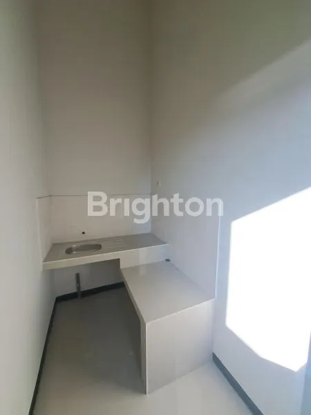 image RUMAH 1LANTAI LEBAR DEKAT KE GUNUNG ANYAR DAN MERR SURABAYA TIMUR ALANA REGENCY (6)