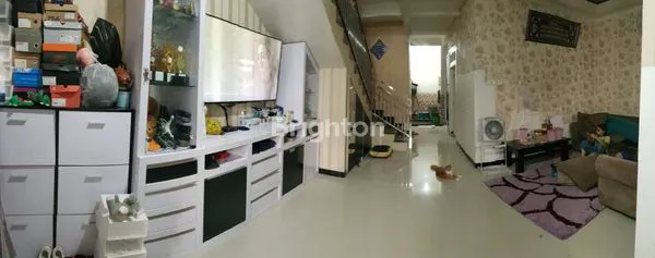 image RUMAH 2LANTAI DIJUAL PLUS FURNITURE, MURAH PUOL!! (2)