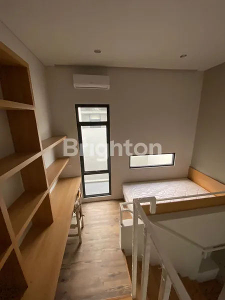 image FLEEKHAUZ BSD (2)