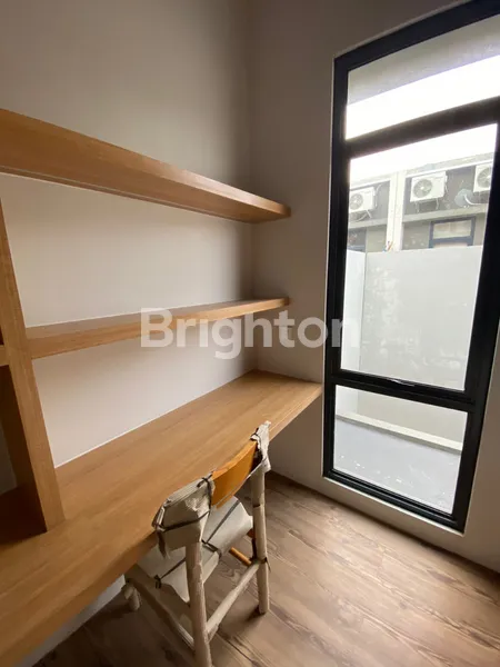 image FLEEKHAUZ BSD (3)