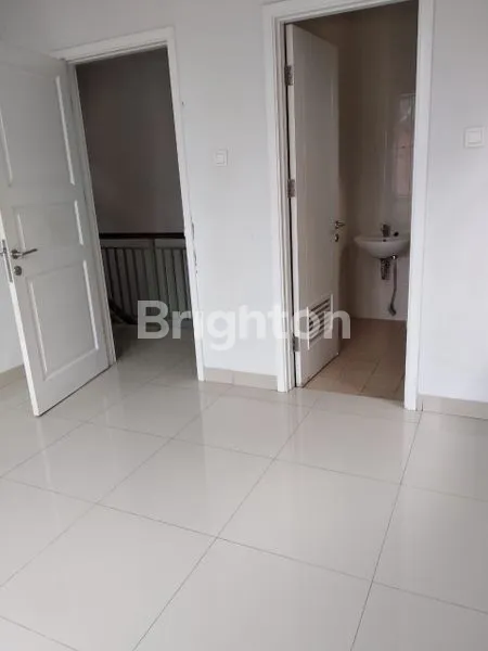 image RUMAH OMAHA SIAP HUNI GADING SERPONG TANGERANG (8)