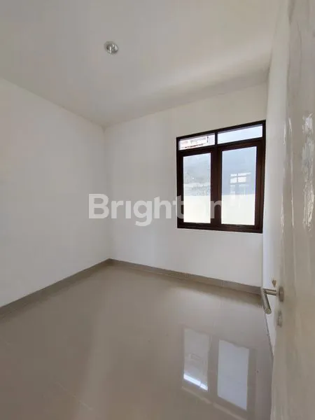 image RUMAH BARU SIAP HUNI DI CITRA GARDEN, CITRALAND MALANG (3)