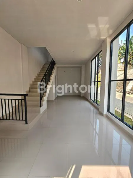 image RUKO 2 LANTAI LOKASI STRATEGIS (8)