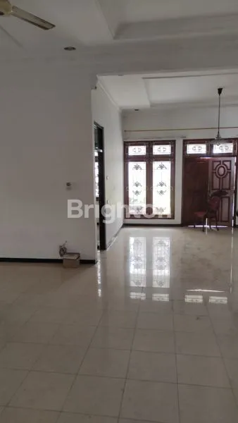 image RUMAH MEWAH SIAP HUNI DARMAHUSADA INDAH SURABAYA TIMUR (4)