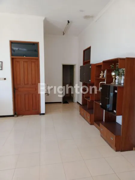 image VILLA TRETES (2)