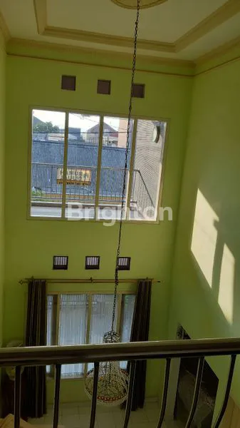 image JUAL CEPAT RUMAH 2 LANTAI JL BRATAN, SAWOJAJAR (3)