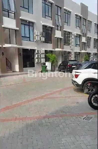 image KOMPLEK GREEN ROYAL CONDO  HOUSE JAKARTA BARAT (8)