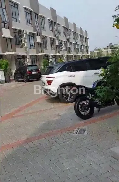 image KOMPLEK GREEN ROYAL CONDO  HOUSE JAKARTA BARAT (5)