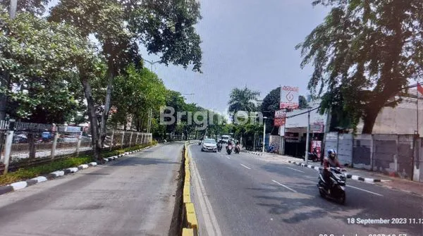 image RUKO PINGGIR JALAN RAYA DAAN MOGOT, JAKARTA BARAT (1)