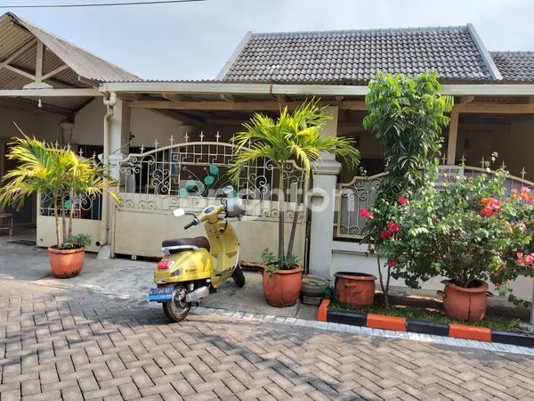 image JUAL RUMAH SEKARDANGAN SIDOARJO (ISTIMEWA) (3)