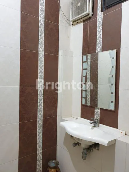 image JUAL RUMAH POJOK 0 JALAN RAYA BESAR SAWOJAJAR (5)