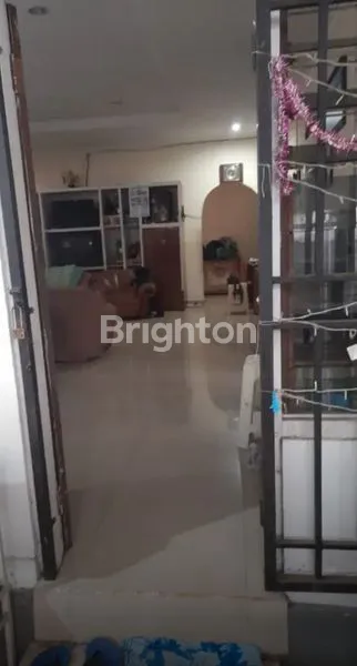 image RUMAH STRATEGIS MURAH DI SANUR (2)