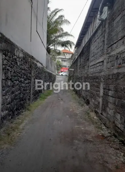 image RUMAH STRATEGIS MURAH DI SANUR (4)