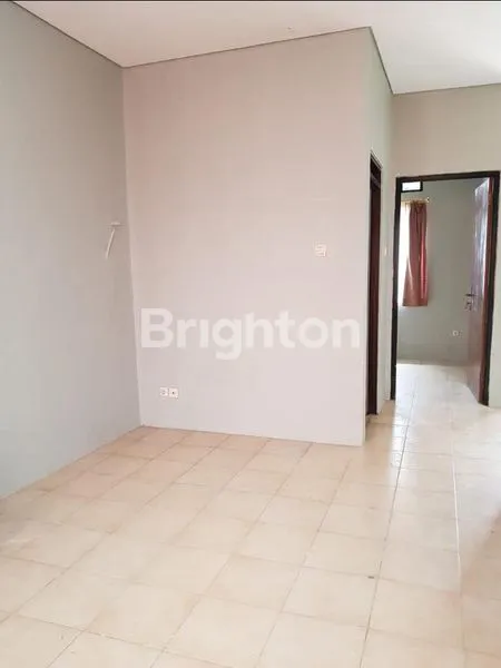 image RUMAH RAPI SIAP HUNI DI TAMAN KENARI NUSANTARA, PINGGIR JALAN RAYA ALTERNATIF CIBUBUR (4)