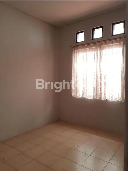 image RUMAH RAPI SIAP HUNI DI TAMAN KENARI NUSANTARA, PINGGIR JALAN RAYA ALTERNATIF CIBUBUR (2)