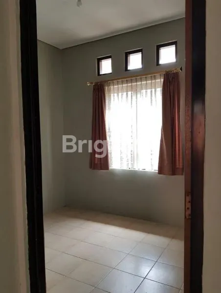 image RUMAH RAPI SIAP HUNI DI TAMAN KENARI NUSANTARA, PINGGIR JALAN RAYA ALTERNATIF CIBUBUR (7)