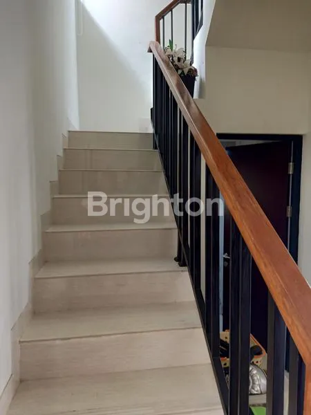 image RUMAH BARU SIAP HUNI DI TENGAH KOTA SELANGKAH KE TOL (3)