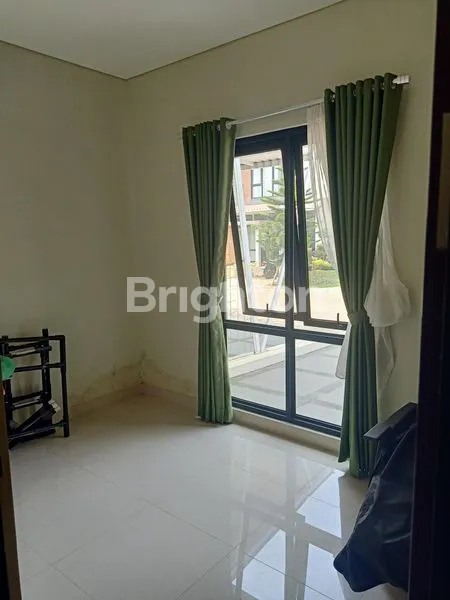 image RUMAH BARU SIAP HUNI DI TENGAH KOTA SELANGKAH KE TOL (6)