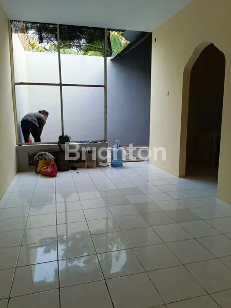 image RUMAH SIAP HUNI LT 120M² DI SAWANGAN PERMAI DEPOK (7)