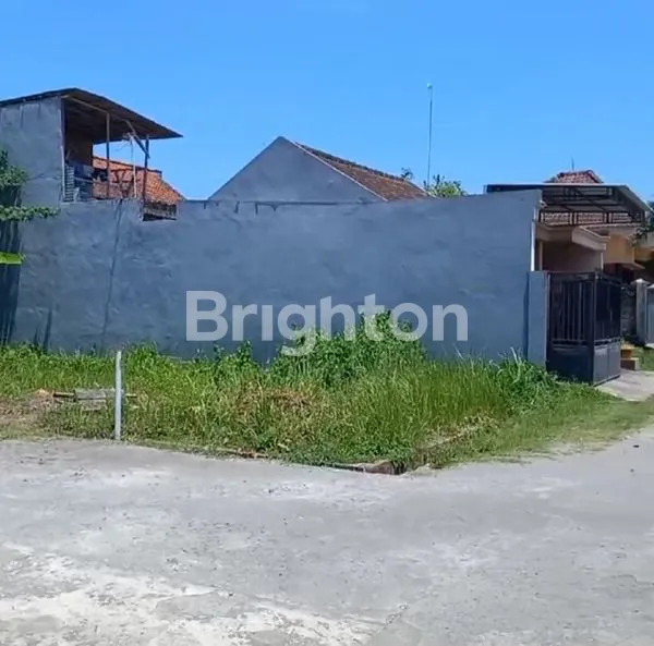 image TANAH HOOK DI AREA PERUMAHAN TULUNGAGUNG (3)