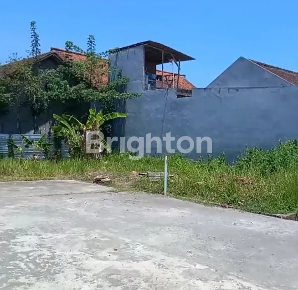 image TANAH HOOK DI AREA PERUMAHAN TULUNGAGUNG (4)