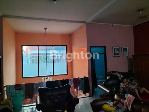 image RUMAH 3 LANTAI+ ROOFTOP BONUS GUDANG, BISNIS MENGUNTUNGKAN YANG SUDAH BERJALAN SAYAP RAJAWALI (7)