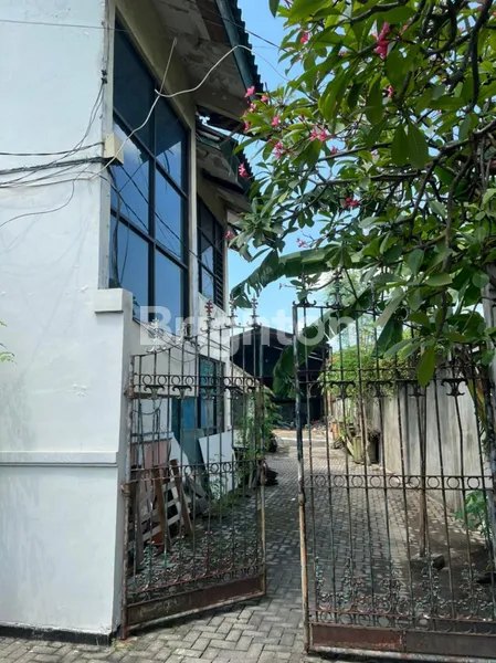 image GEDUNG PERKANTORAN STRATEGIS DI RAYA PRAPEN-JEMURSARI, SURABAYA (4)