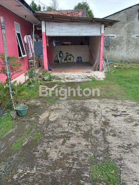 image HUNIAN RUMAH LUAS DAN ASRI (2)