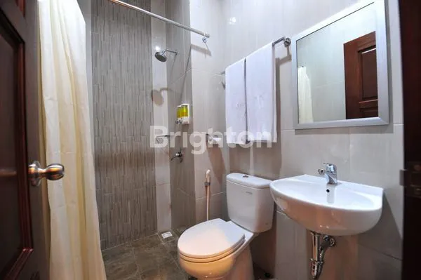 image COCOK UNTUK INVESTASI HOTEL AKTIF DEKAT MATARAM MALL, PANTAI SENGGIGI LOMBOK (8)