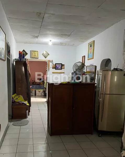 image RUMAH HOEK JERUK NIPIS DURI KEPA JAKARTA BARAT BEBAS BANJIR (3)