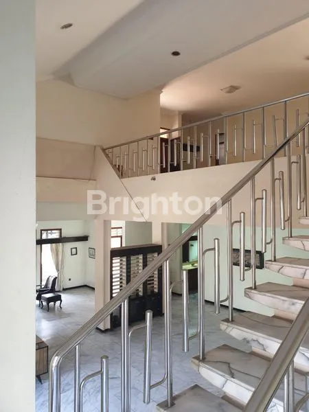 image RUMAH SURABAYA BARAT COCOK UNTUK RESTO/ KANTOR (6)