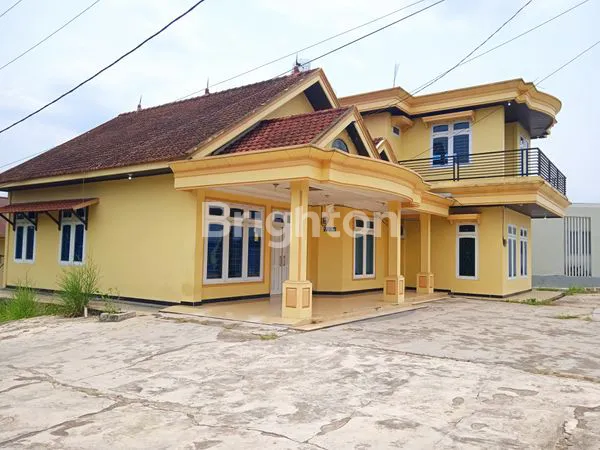 RUMAH MEWAH DAN MURAH PINGGIR JALAN RAYA APT. PRANOTO SAMARINDA SEBERANG