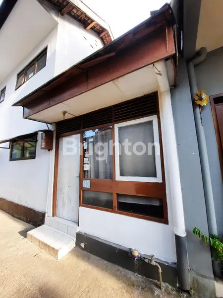 image JUAL RUMAH TINGGAL HOKKIE YANG NYAMAN DAN DI DALAM AREA LINGKUNGAN YANG TENANG. (1)