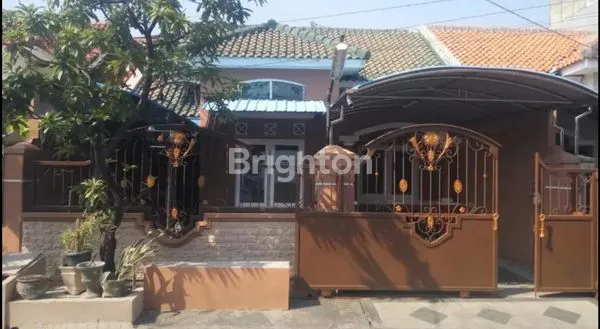 image RUMAH BAGUS 2 LANTAI DI MEDOKAN ASRI (1)