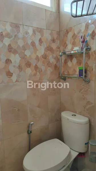 image RUMAH 2 LANTAI SIAP HUNI PARK ROYAL (2)