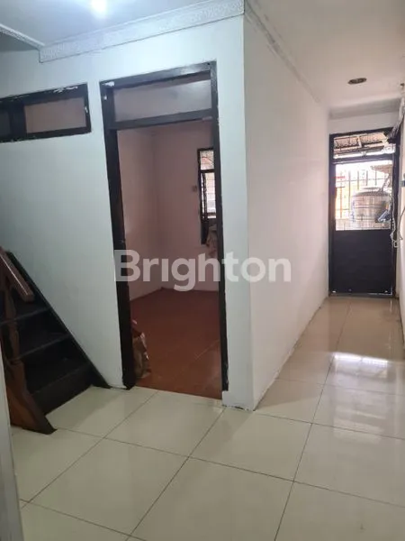 image RUKO TANJUNG DUREN RAYA JAKARTA BARAT 3,5 LANTAI HADAP SELATAN (4)