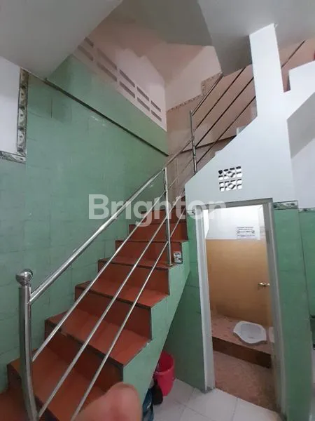 image RUKO 3 LANTAI SIAP PAKAI STRATEGIS LANGSEP MALANG (3)