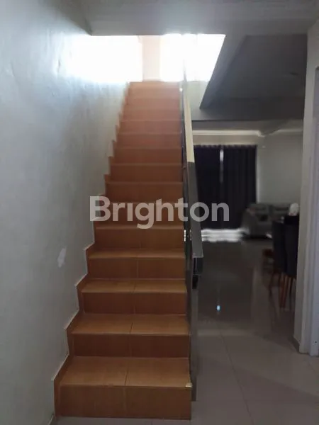 image RUMAH CANTIK, TERAWAT, LOKASI STRATEGIS, CIPINANG MUARA (4)