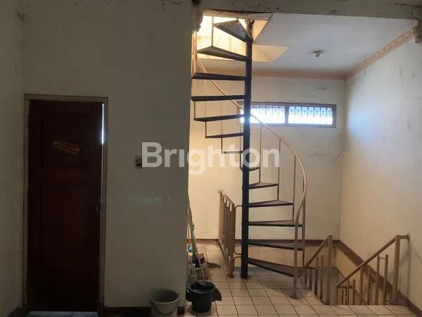 image HUNIAN STRATEGIS PUSAT KOTA (1)