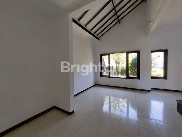 image RUMAH LUAS 2 LANTAI VILLA PUNCAK TIDAR MALANG (4)