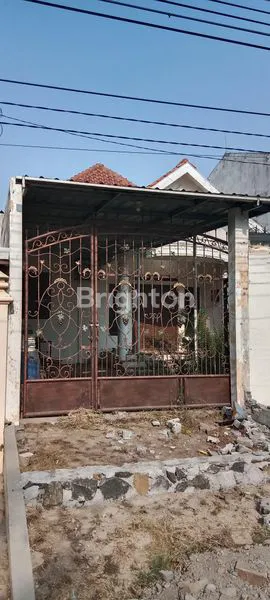 image RUMAH  SIAP  PAKAI  STRATEGIS  PINGGIR  JALAN RAYA  COCOK UNTUK USAHA RESTO  TANAH MAS SEMARANG UTARA (2)