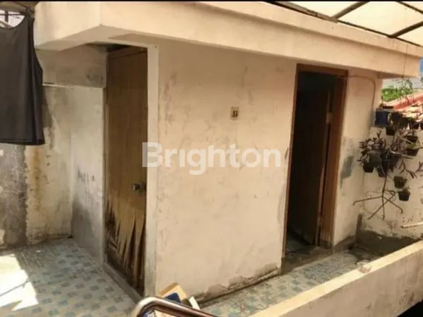 image RUMAH 1,5 LANTAI DI DUKUH KUPANG TIMUR SURABAYA BARAT (2)