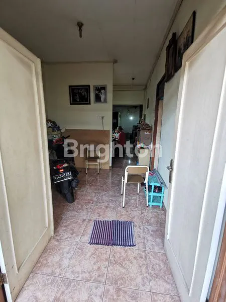 image RUMAH KOST 2½ LANTAI 14+2 KAMAR ROW MOBIL KEBON JERUK (5)