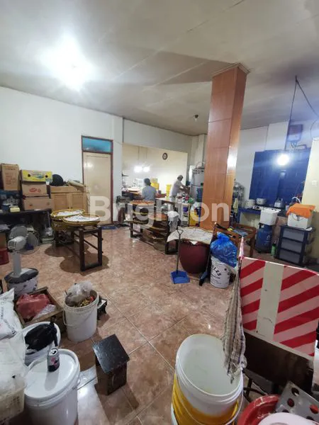 image RUMAH KOST 2½ LANTAI 14+2 KAMAR ROW MOBIL KEBON JERUK (7)